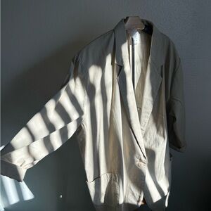 Rebe Woman Women’s Beige Oversized Linen Blazer